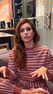 Eva Mendes feet photo thumbnail