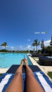Eva Miller feet photo 14