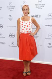 Eva Mona Rodekirchen feet photo 3