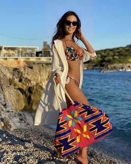 Eva Murati feet photo thumbnail