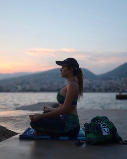 Eva Murati feet photo thumbnail