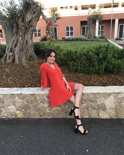 Eva Murati feet photo thumbnail