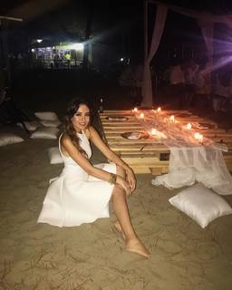 Eva Murati feet photo thumbnail