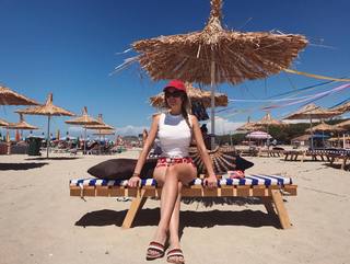 Eva Murati feet photo thumbnail