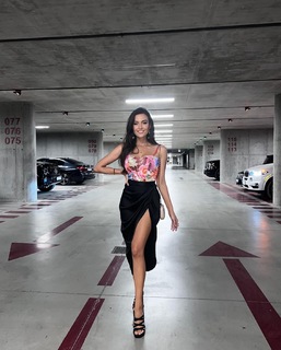 Eva Murati feet photo thumbnail