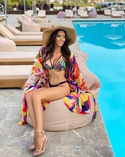 Eva Murati feet photo thumbnail