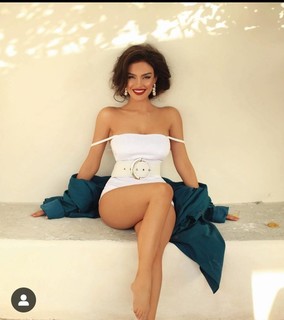 Eva Murati feet photo thumbnail