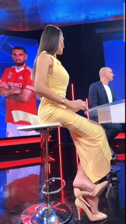 Eva Murati feet photo thumbnail