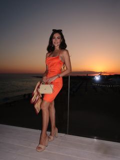 Eva Murati feet photo thumbnail