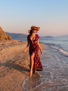 Eva Murati feet photo thumbnail