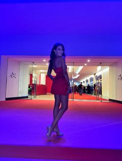 Eva Murati feet photo thumbnail