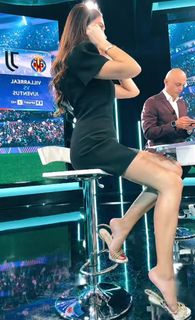 Eva Murati feet photo thumbnail