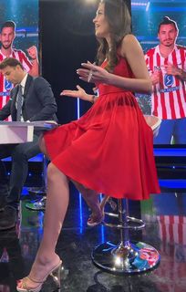 Eva Murati feet photo thumbnail