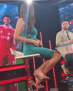 Eva Murati feet photo 12