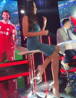 Eva Murati feet photo 7