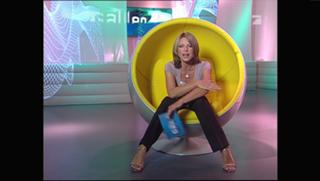 Eva Mähl feet photo 8