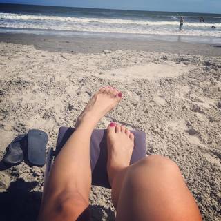 Eva Pilgrim feet photo 1