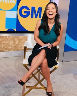 Eva Pilgrim feet photo 17