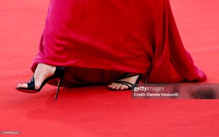 Eva Riccobono feet photo 2