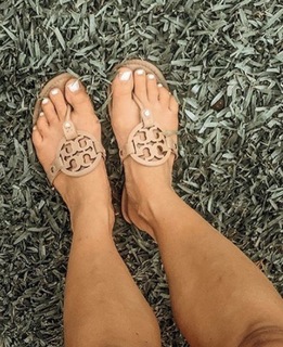 Eva Shockey feet photo 13