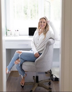 Eva Shockey feet photo 14