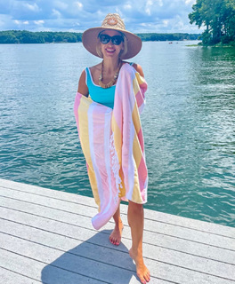 Eva Shockey feet photo 8
