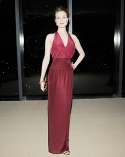 Evan Rachel Wood feet photo thumbnail