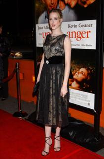 Evan Rachel Wood feet photo thumbnail