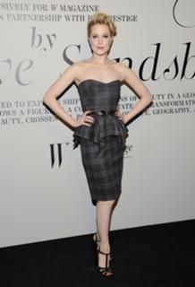 Evan Rachel Wood feet photo thumbnail