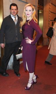 Evan Rachel Wood feet photo thumbnail
