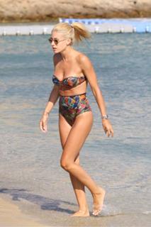 Evangelia Aravani feet photo 4