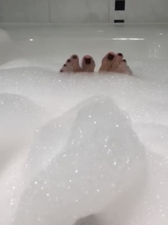 Evangelina Anderson feet photo 11