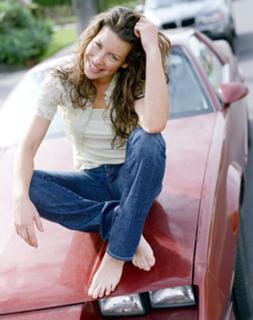 Evangeline Lilly feet photo thumbnail