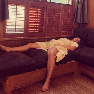 Evangeline Lilly feet photo thumbnail