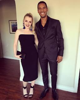 Evanna Lynch feet photo thumbnail