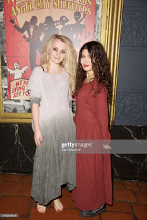 Evanna Lynch feet photo thumbnail