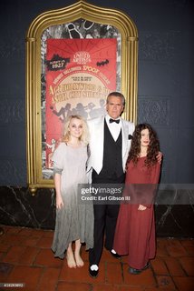 Evanna Lynch feet photo thumbnail