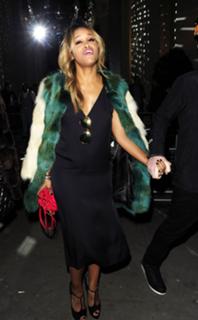 Eve feet photo thumbnail