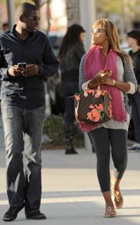 Eve feet photo thumbnail