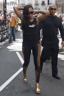 Eve feet photo thumbnail