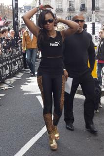 Eve feet photo thumbnail