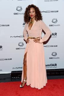 Eve feet photo thumbnail