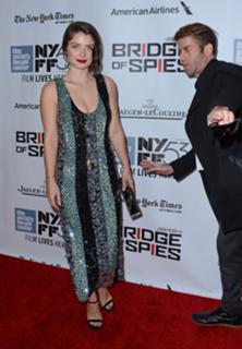 Eve Hewson feet photo thumbnail