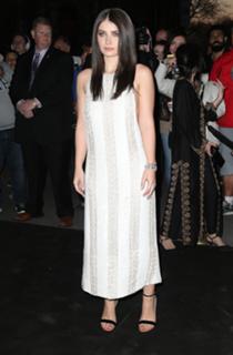 Eve Hewson feet photo thumbnail