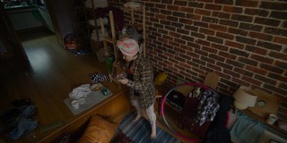 Eve Hewson feet photo thumbnail