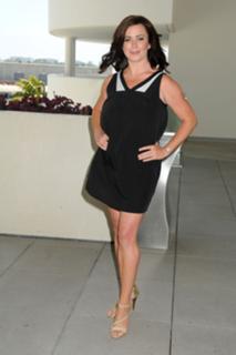 Eve Myles feet photo 16