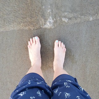 Eve Plumb feet photo 6