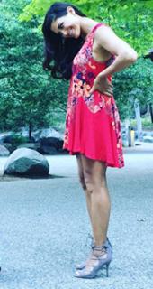 Eve Torres feet photo thumbnail