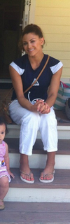 Eve Torres feet photo thumbnail