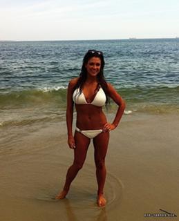Eve Torres feet photo thumbnail